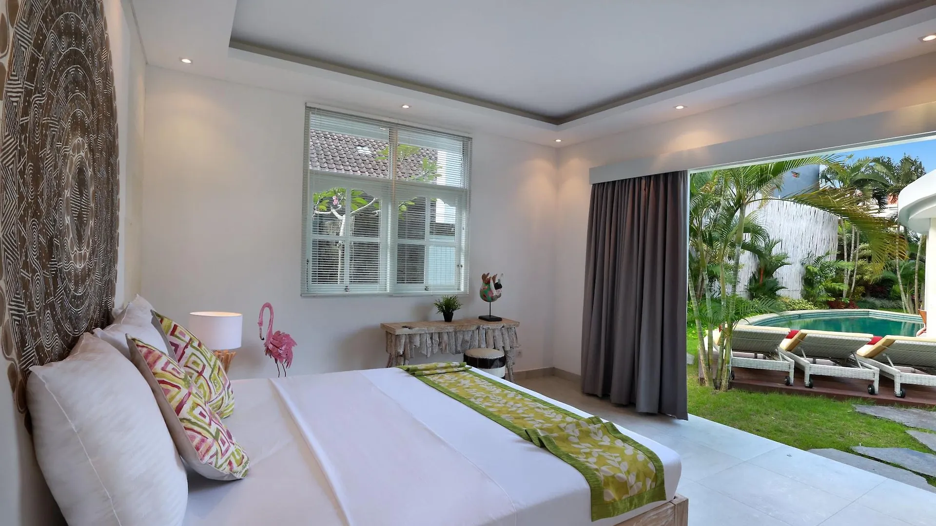 Seminyak White Design Villa 0*, Seminyak (Bali) Indonesia