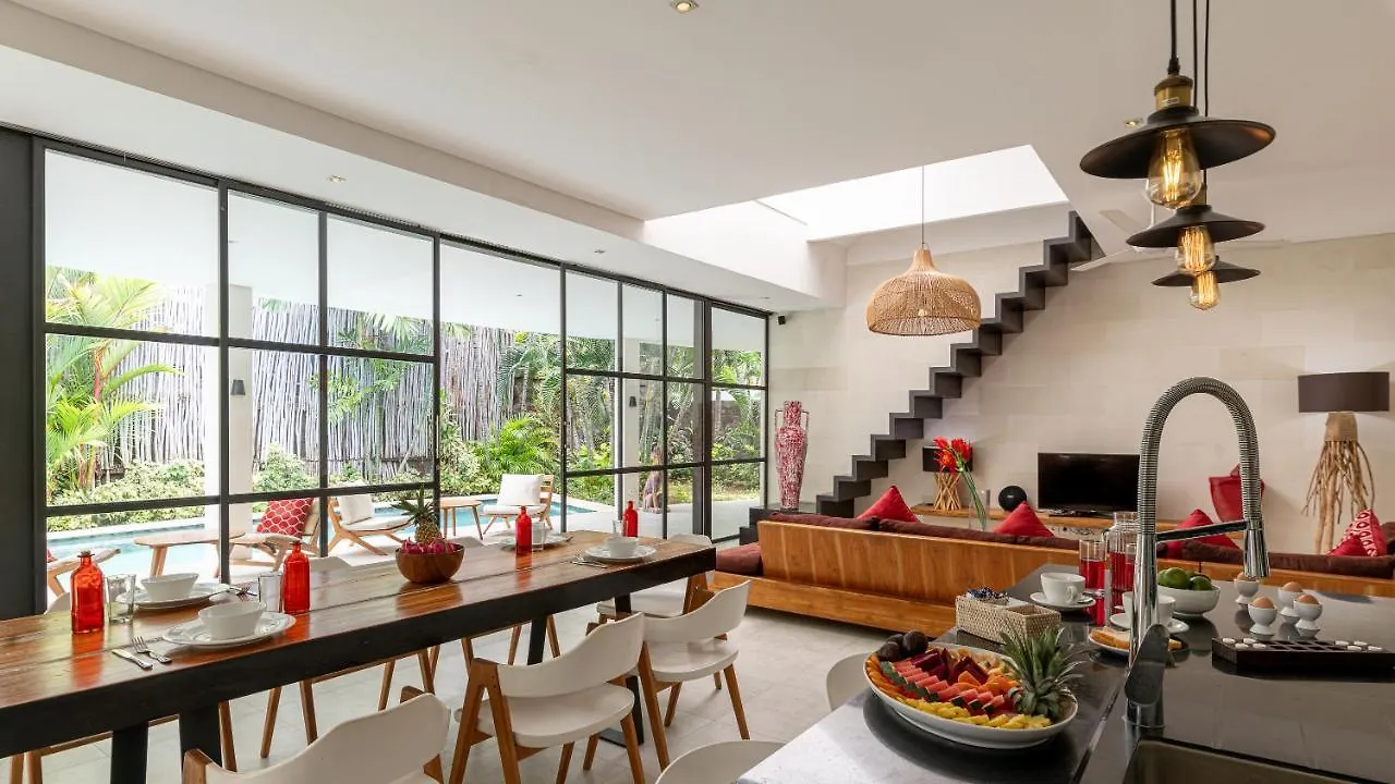 Seminyak White Design Villa Seminyak (Bali)