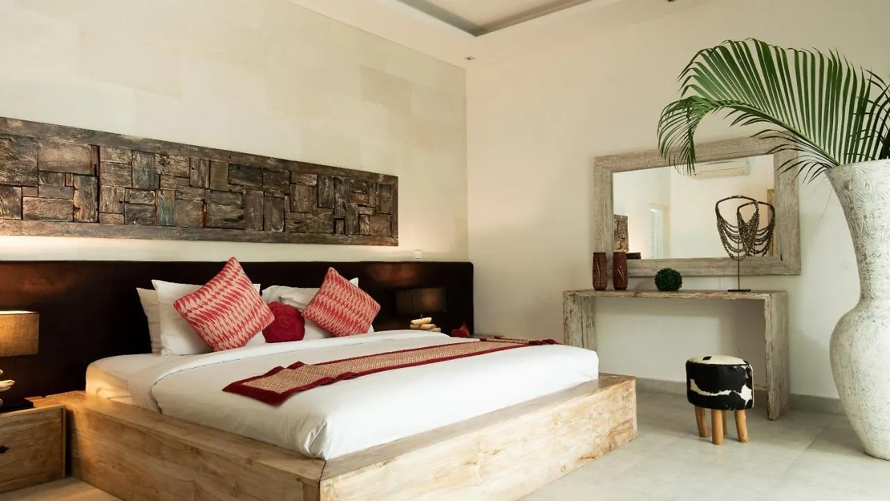 Seminyak White Design Villa
