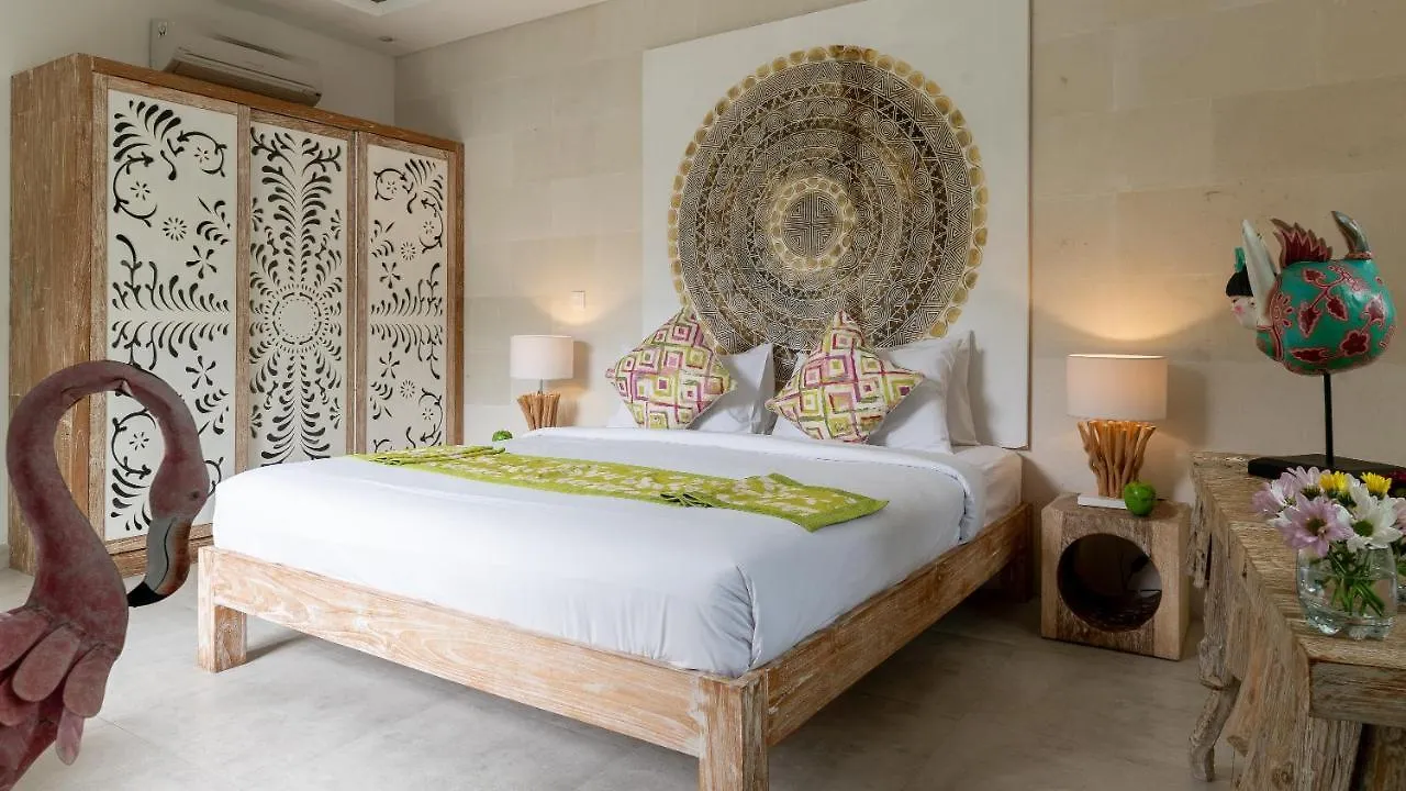 Seminyak White Design Villa Indonesia